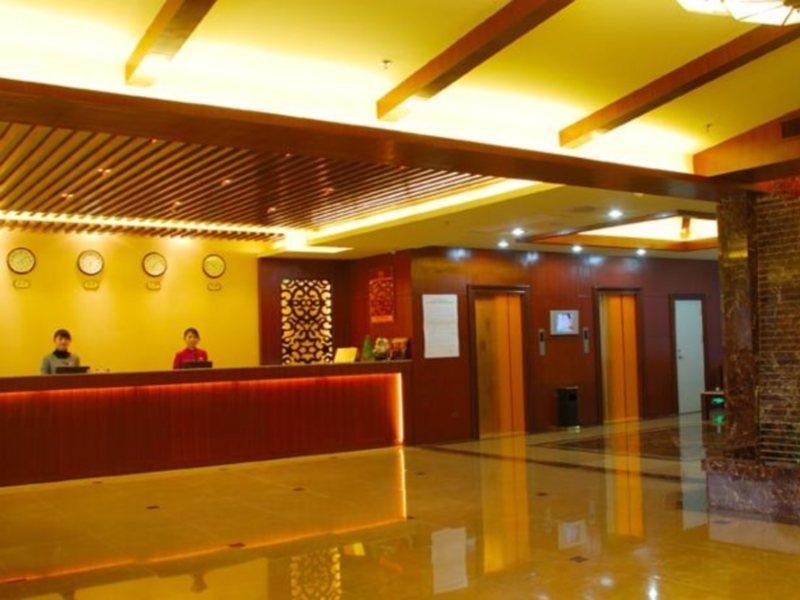 Vienna Hotel Guangzhou Shaheding Metro Station Экстерьер фото