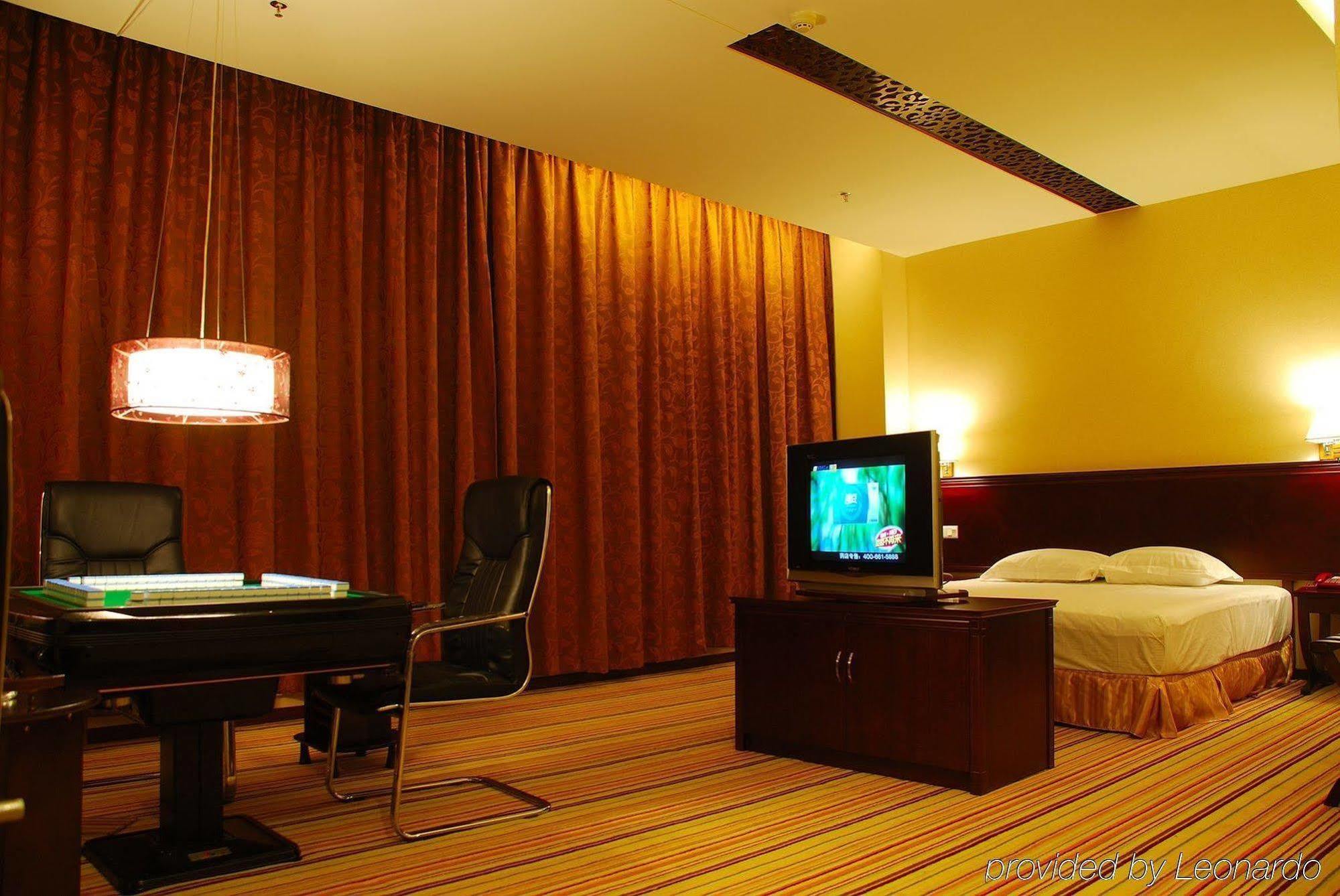 Vienna Hotel Guangzhou Shaheding Metro Station Номер фото